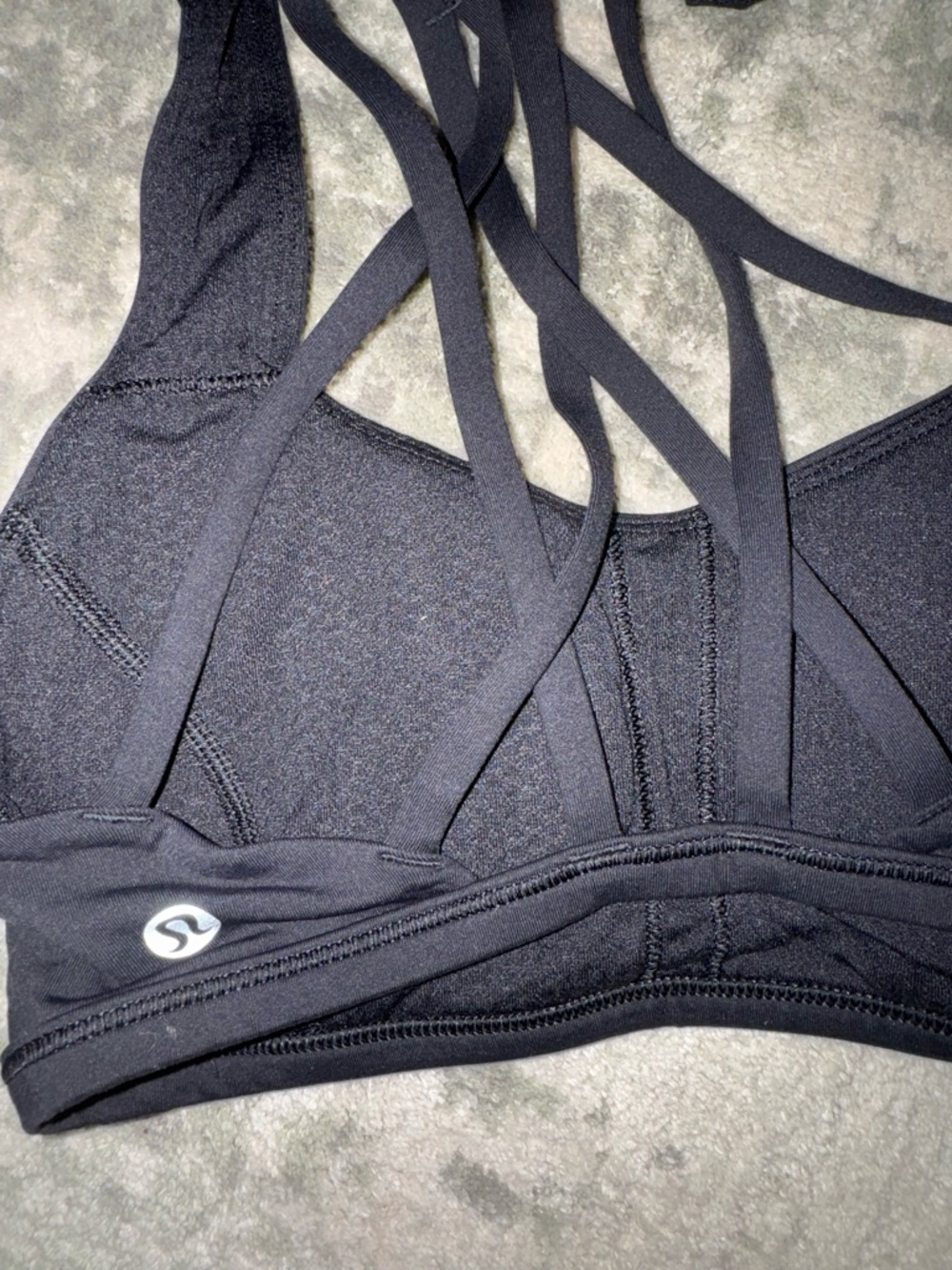 Lululemon sports bra - Picture 2 of 2
